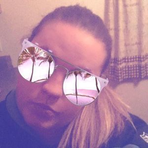 Meet your Posher, Dusty